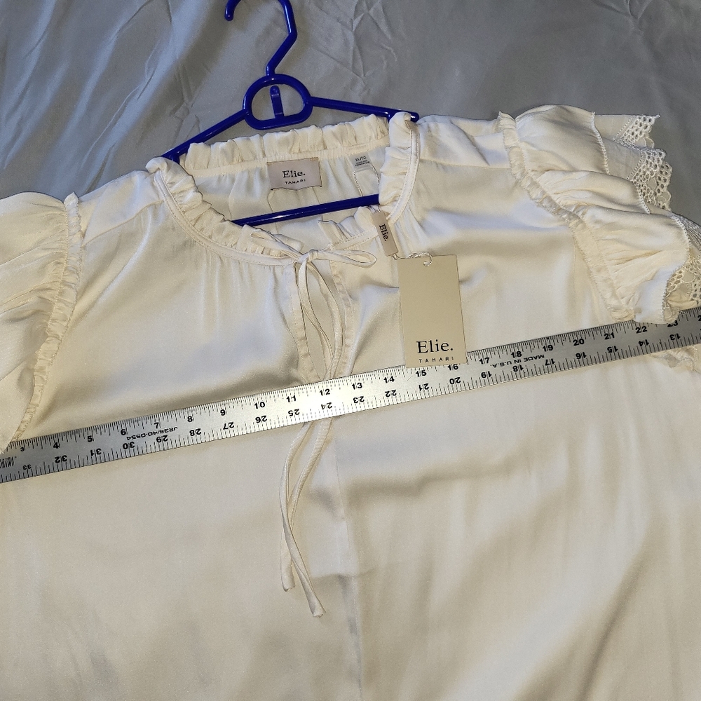 Elie Tahari Women's Cream Ruffle Sleeve Tie-Neck Top - Picture 7 of 7